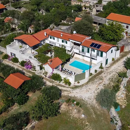 Asteralis Villa Benkovac