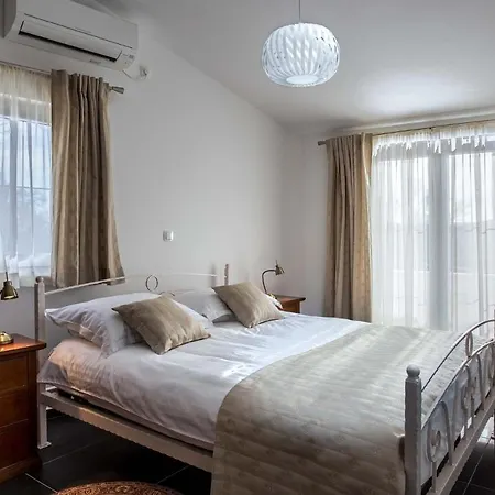 Asteralis * Benkovac