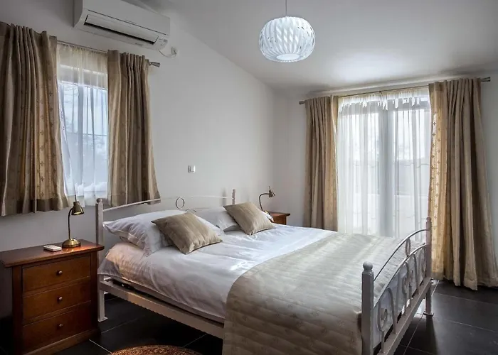 Asteralis * Benkovac