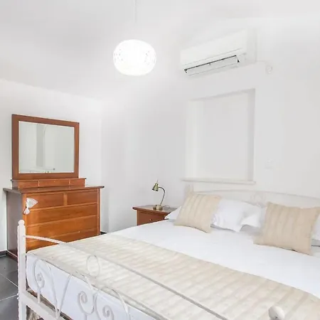 Asteralis Villa