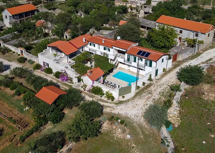 Asteralis Villa Benkovac